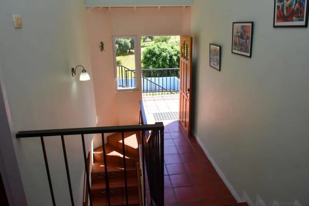 Casa Clara - A Bright & Spacious Holiday Retreat Scarborough