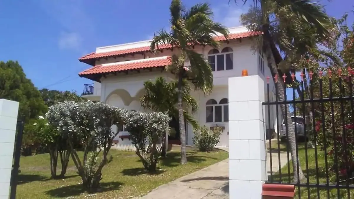 Casa Clara - A Bright & Spacious Holiday Retreat Scarborough Villa