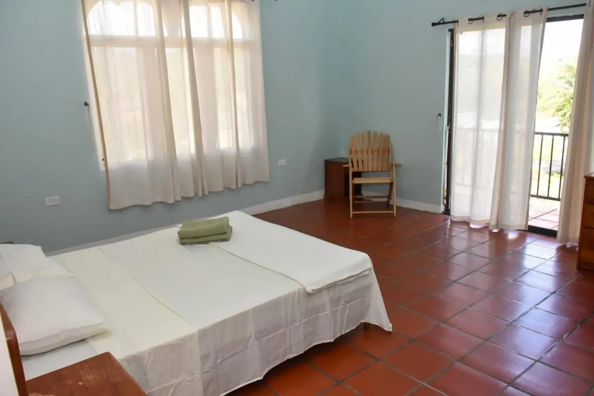 Villa Casa Clara - A Bright & Spacious Holiday Retreat Scarborough Trinidad ve Tobago